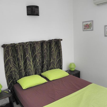 Ti-Margouillat Apartment Filaos Екстериор снимка
